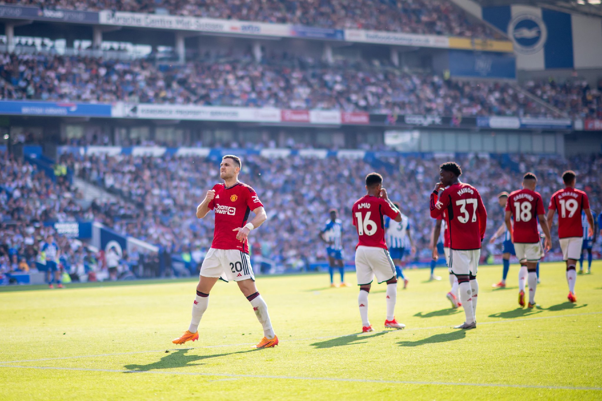 英超第22輪利物浦3-0布倫特福德 法比尼奧首開紀錄南野拓實替補建功.